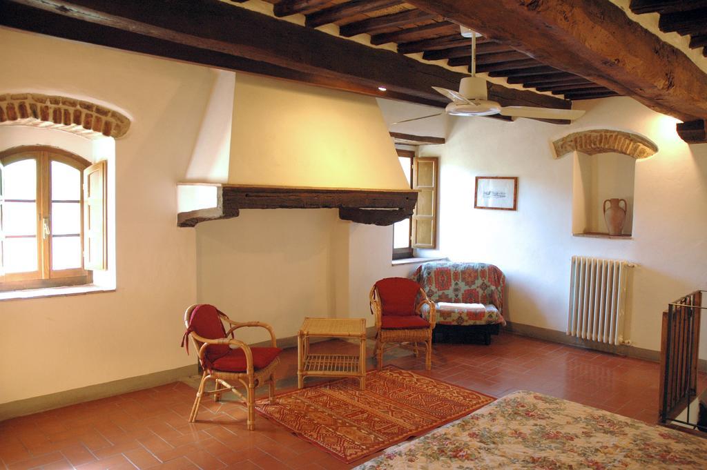 Agriturismo La Ferrozzola كاستيلّينا إنْ كْيانت الغرفة الصورة