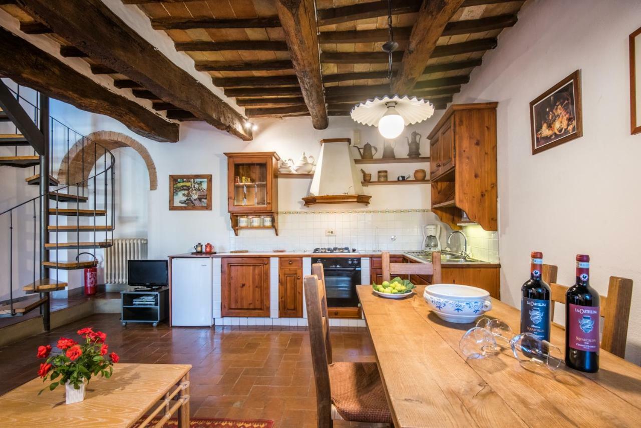 Agriturismo La Ferrozzola كاستيلّينا إنْ كْيانت المظهر الخارجي الصورة