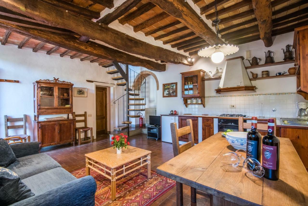 Agriturismo La Ferrozzola كاستيلّينا إنْ كْيانت المظهر الخارجي الصورة